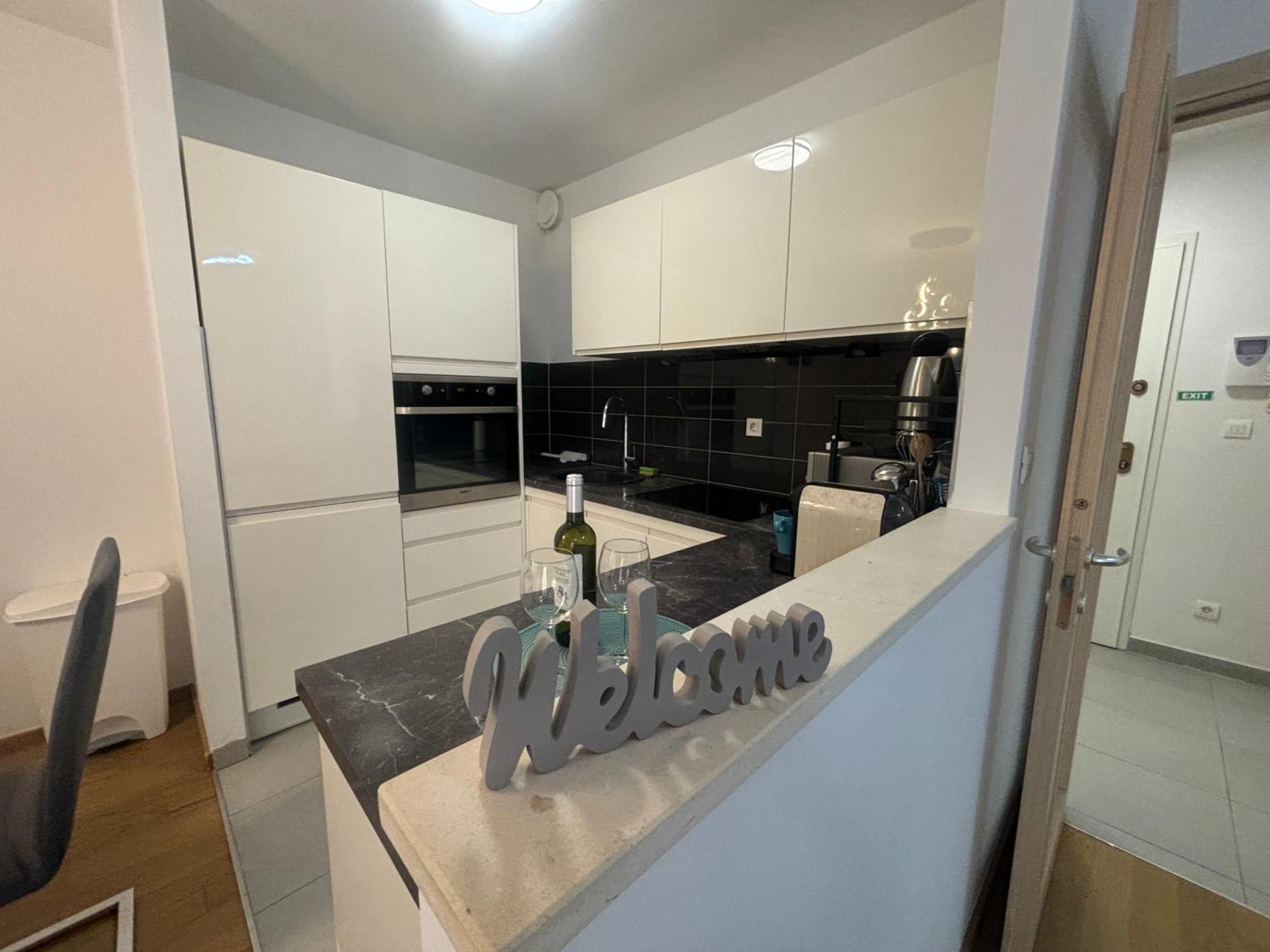 Apartment Dalmatinos Split Znjan Zewnętrze zdjęcie