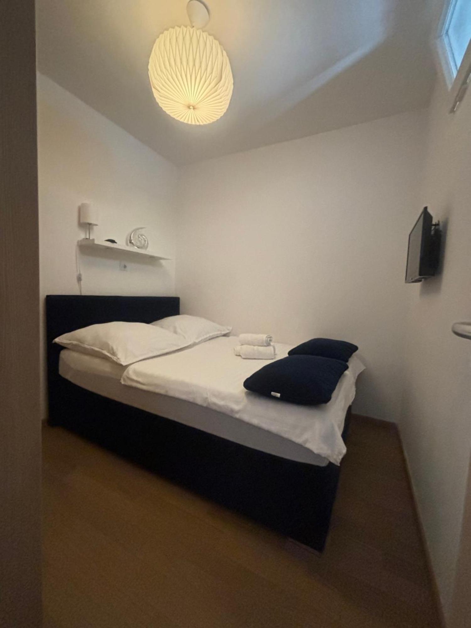 Apartment Dalmatinos Split Znjan Zewnętrze zdjęcie